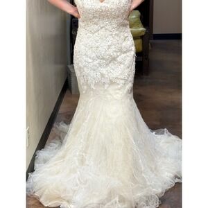 Sophia Tolli Wedding‎ Dress Mermaid Lace Beaded Bridal Gown Size 10